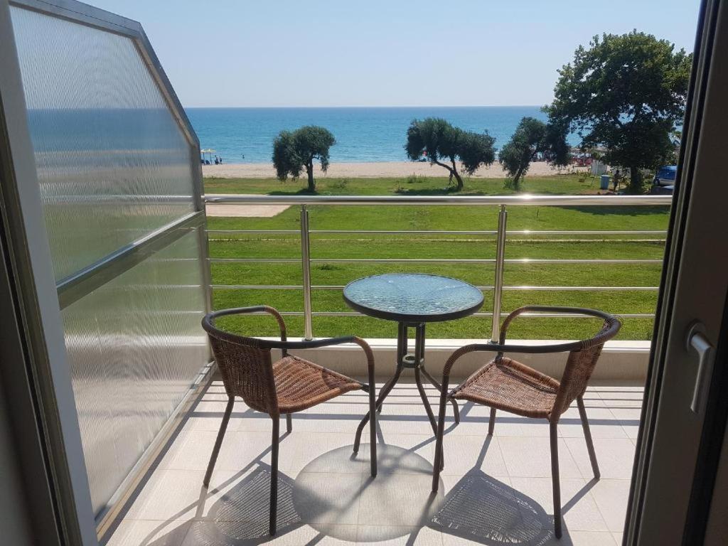 Ocean Hotel Resort Kastrosikia Exterior photo